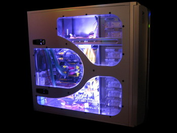 Моддинг корпуса Thermaltake Armor - VA8000SWA
