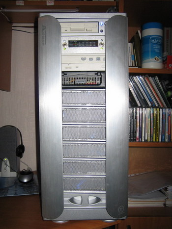 Моддинг корпуса Thermaltake Armor - VA8000SWA