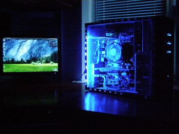 Моддинг корпуса Asus + Zalman + Samsung + Chiftec =)