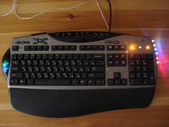 Моддинг Genius KB-21e Scroll